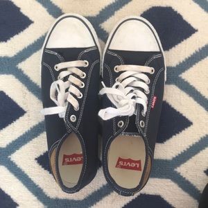 Levi’s Canvas Sneakers